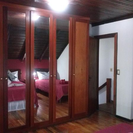 Petit Hotel Caraguata 伊瓜苏港 外观 照片