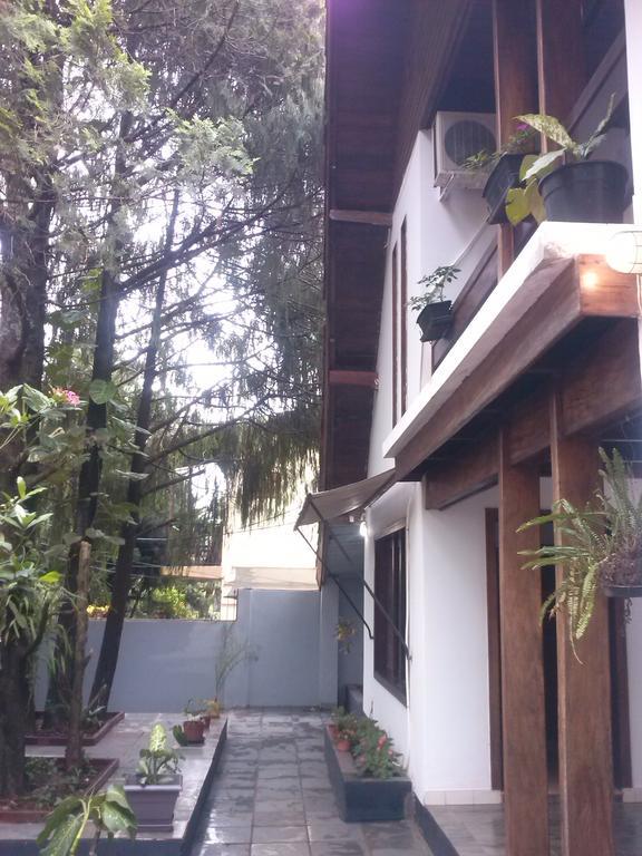 Petit Hotel Caraguata 伊瓜苏港 外观 照片