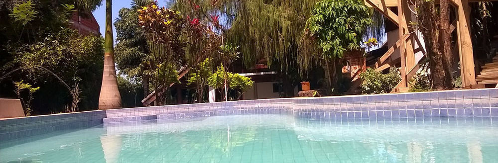 Petit Hotel Caraguata 伊瓜苏港 外观 照片