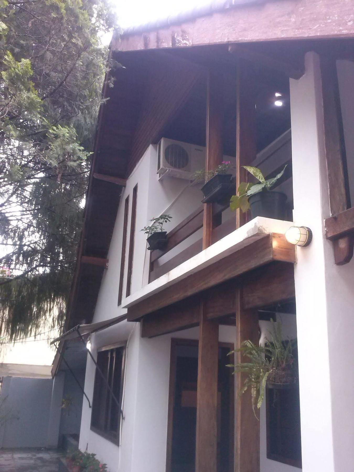 Petit Hotel Caraguata 伊瓜苏港 外观 照片