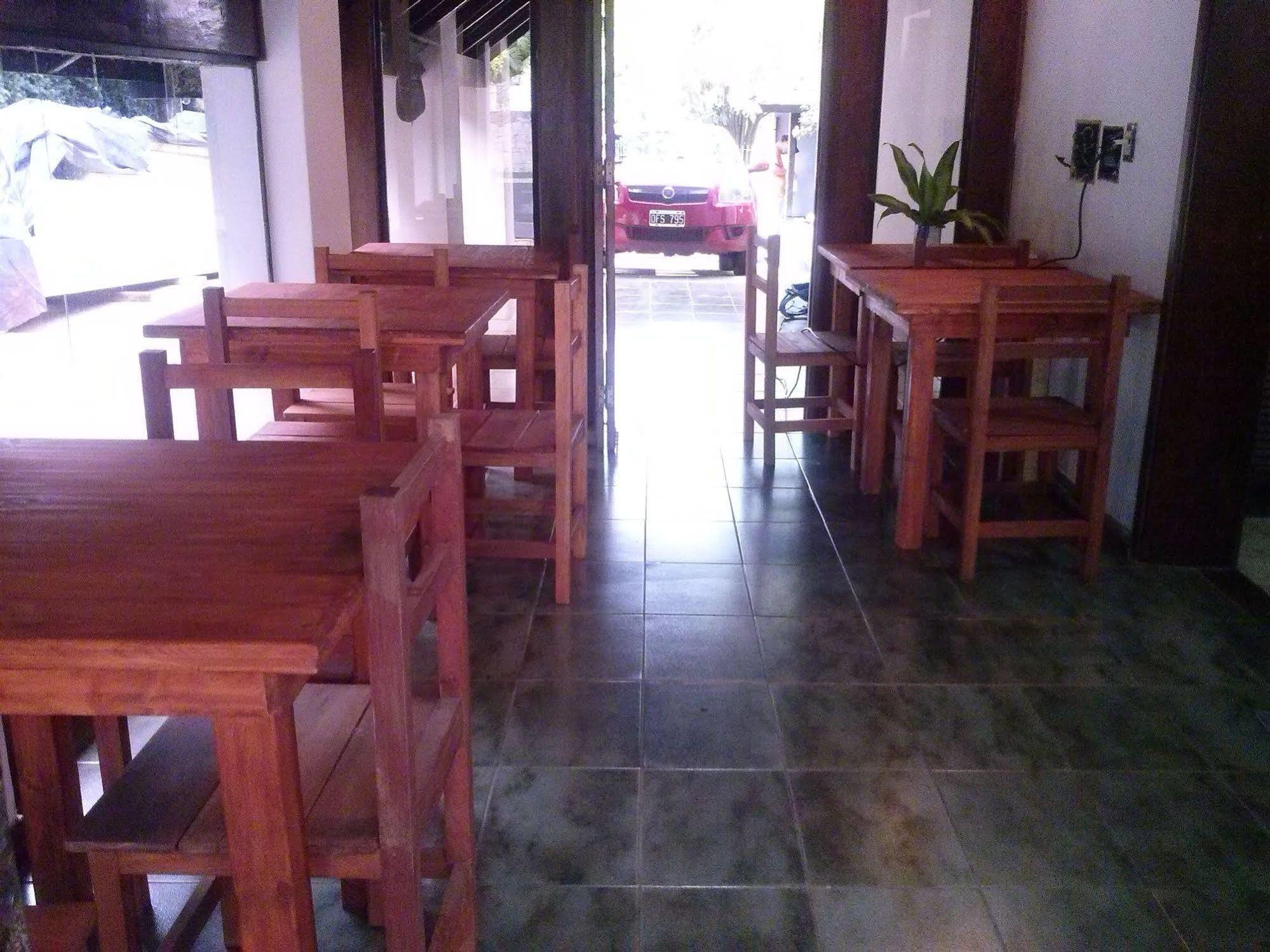 Petit Hotel Caraguata 伊瓜苏港 外观 照片